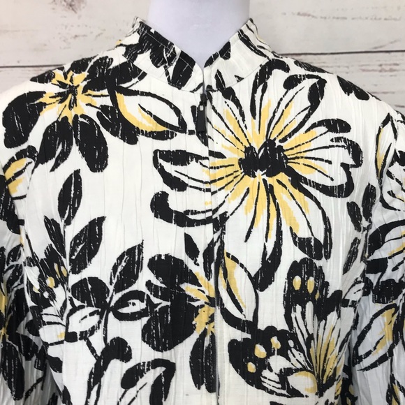 Samantha Gray flower pattern Size 18 Jacket White. - Picture 2 of 8